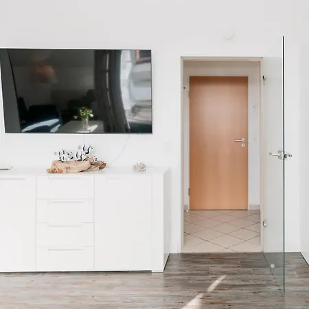 Haus Hansa 10 *